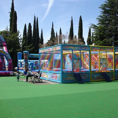 Camping Adria Ankaran - Pitches Buitenkant foto