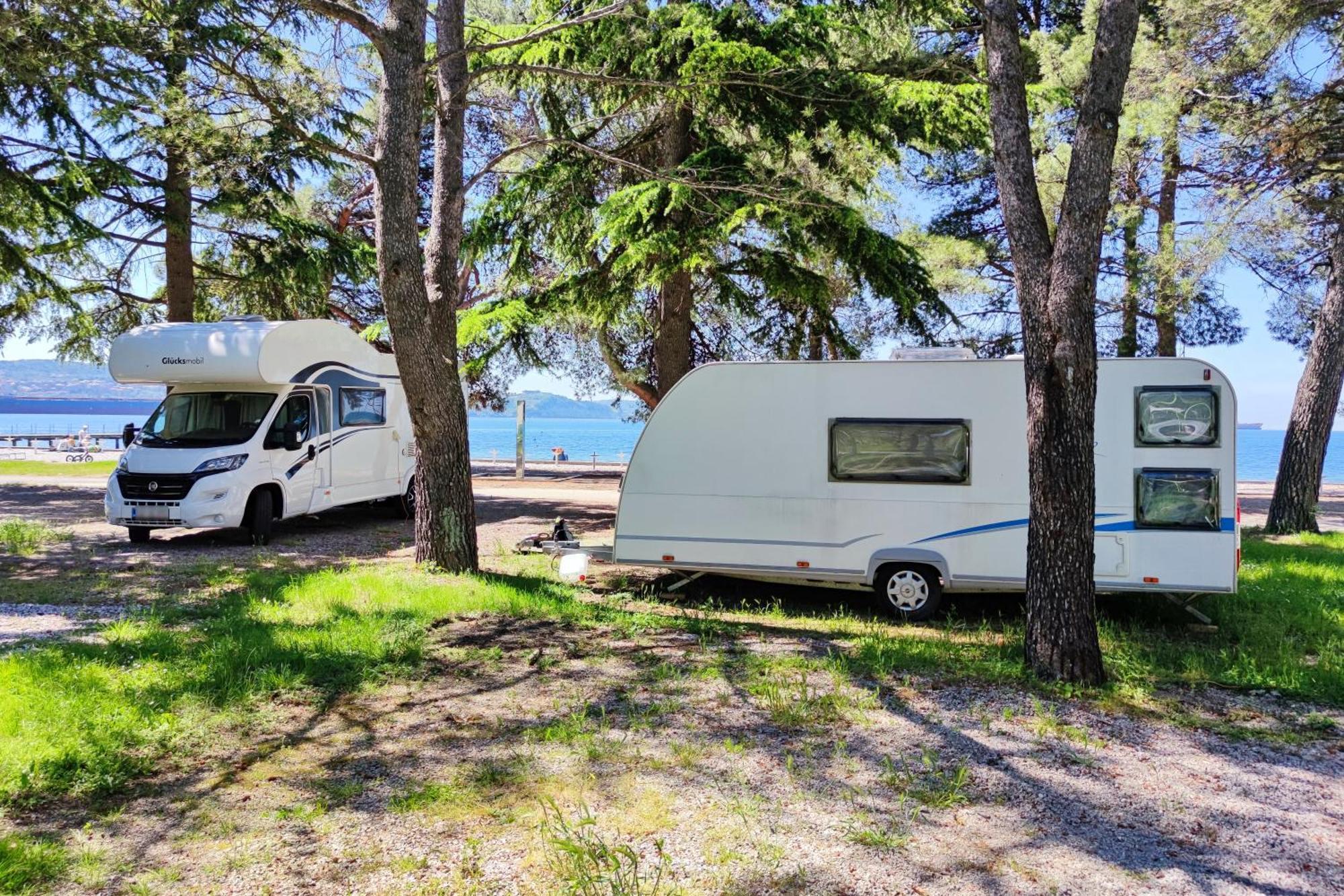 Camping Adria Ankaran - Pitches Buitenkant foto
